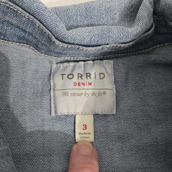 Torrid Crop Denim Jacket Light Wash Sz 3X Stretch 3/4 Sleeve Button Up Collared - Picture 6 of 12